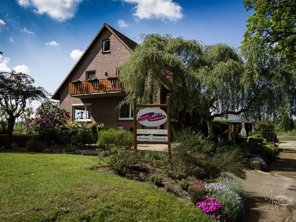 Heidetraum in der Pension Heidetraum -1 estrelas em Bispingen