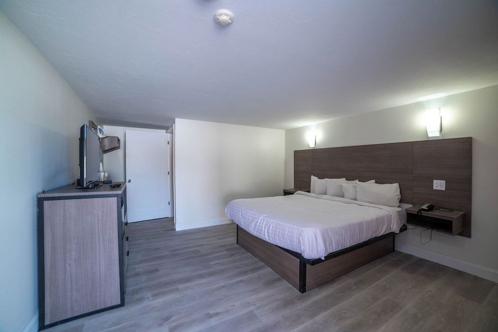 Viking Shores Motor Inn 2 estrellas en Eastham