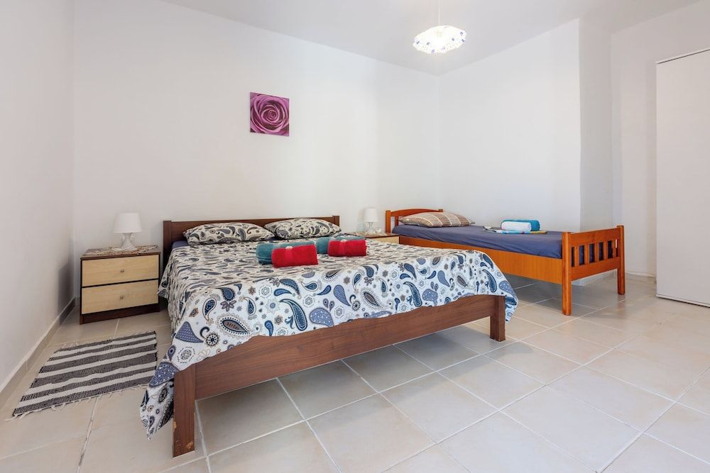 Apartments Davor 2
