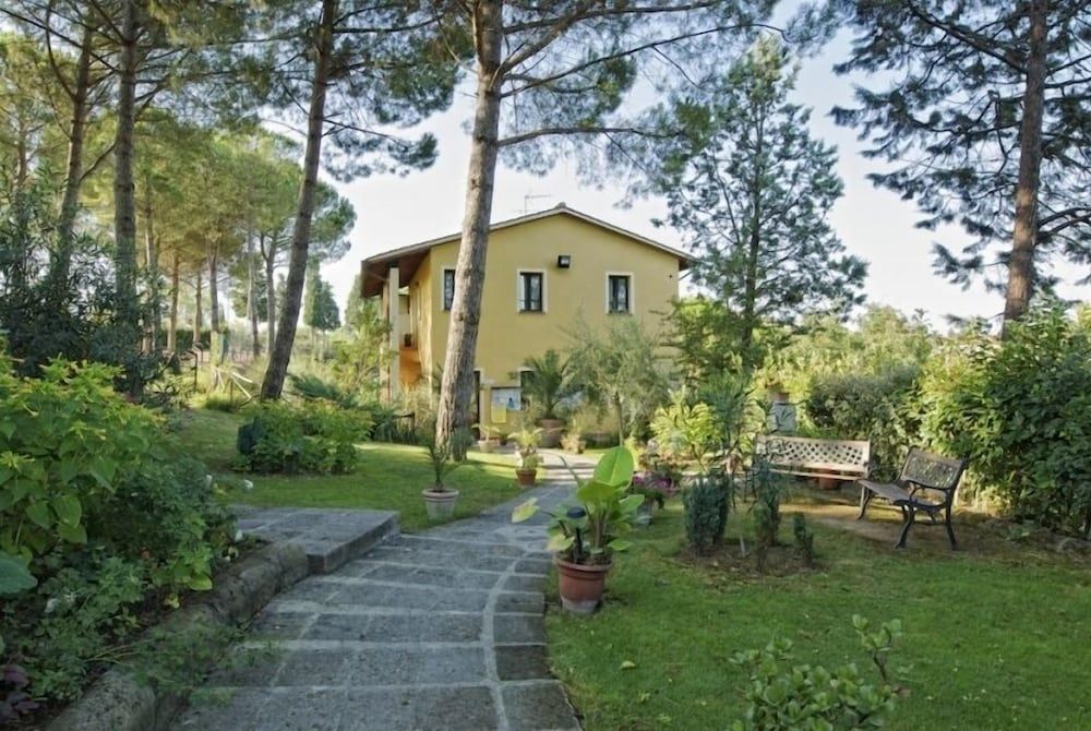 Toscana Holiday Village -1 estrellas en San Romano
