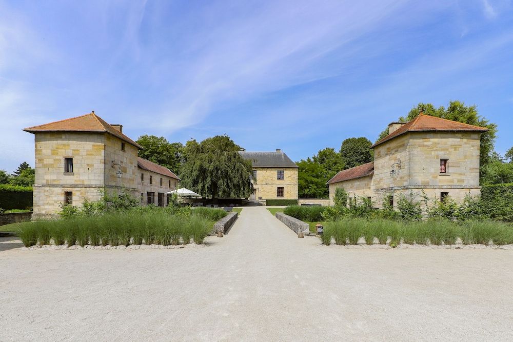 Domaine de la Maison Forte -1 estrellas en Revigny-sur-Ornain