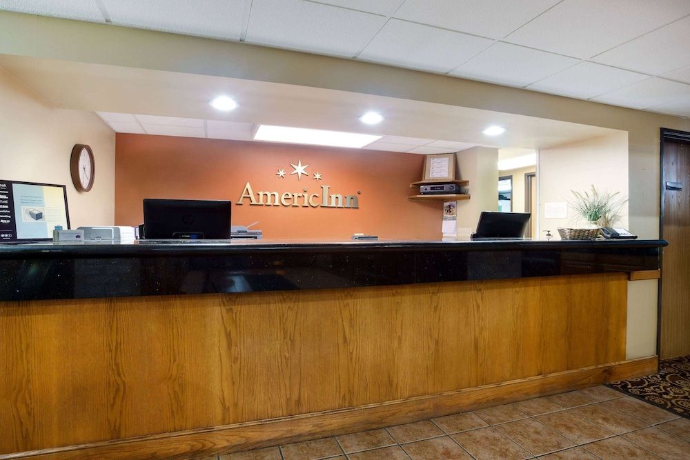 AmericInn by Wyndham Tomah 3