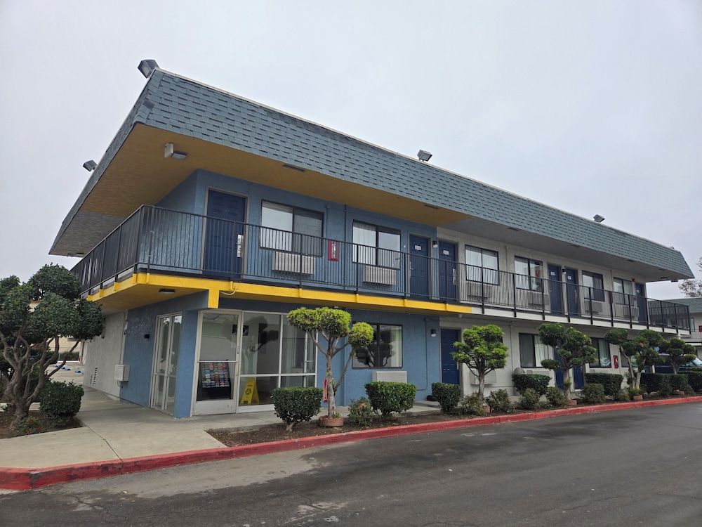 Super 8 by Wyndham Tracy 2 estrellas en Tracy