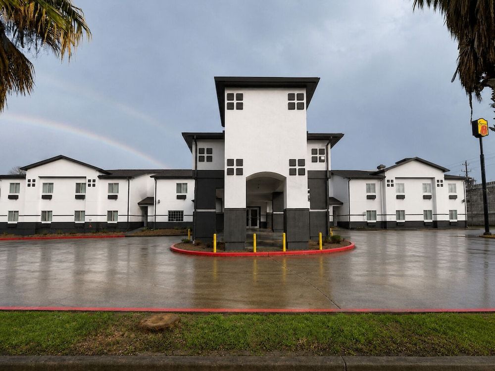 Super 8 by Wyndham Brenham TX 2 estrellas en Brenham