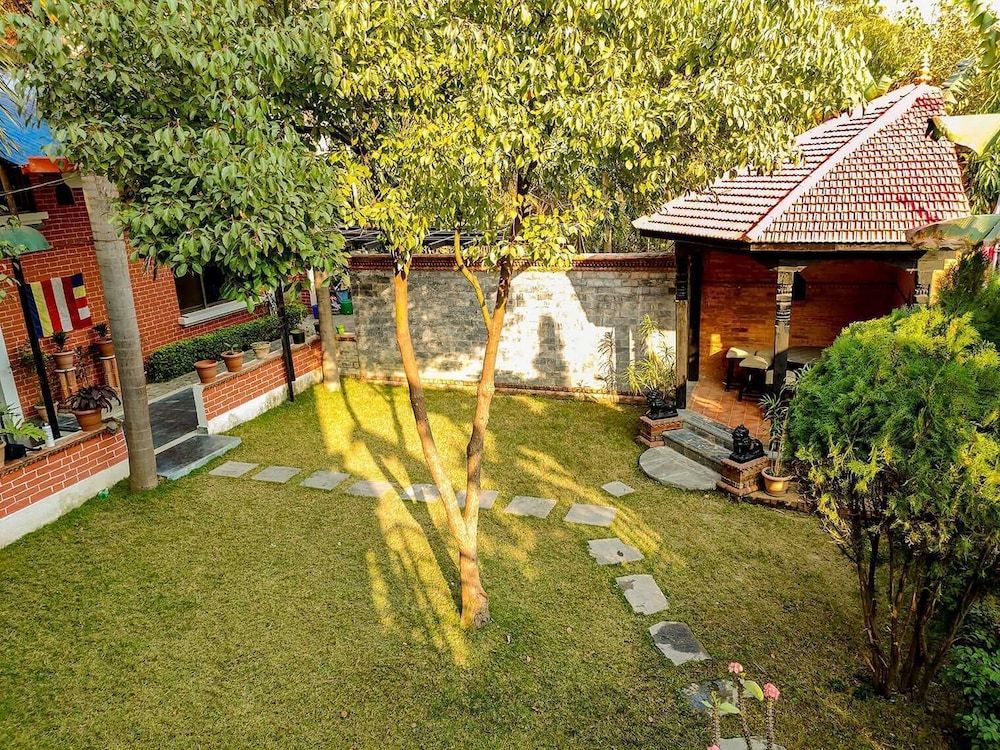 Hotel Ananda Inn 2 estrelas em Lumbini
