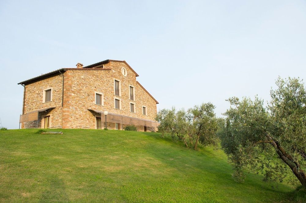 Agriturismo La Tabaccaia -1 estrelas em La Pesta