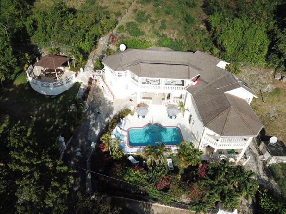 Sea Symphony Villa 4 estrellas en Saint Lucy