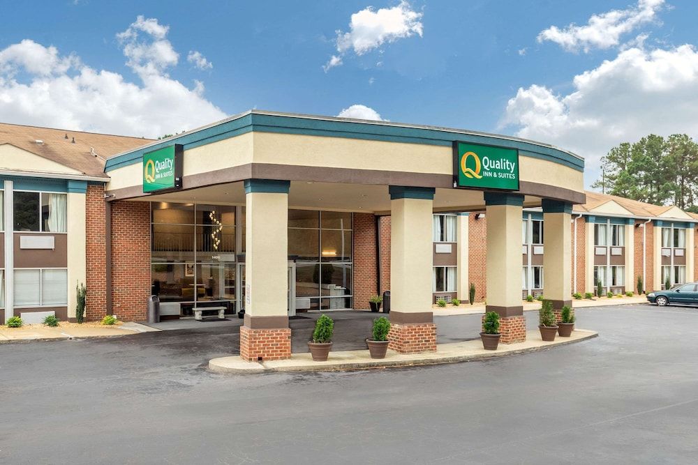 Quality Inn & Suites Apex - Holly Springs 1 estrellas en Apex