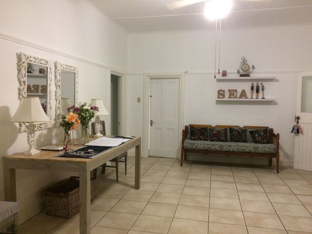 Breeze Inn Bed and Breakfast -1 estrellas en Kiddʼs Beach