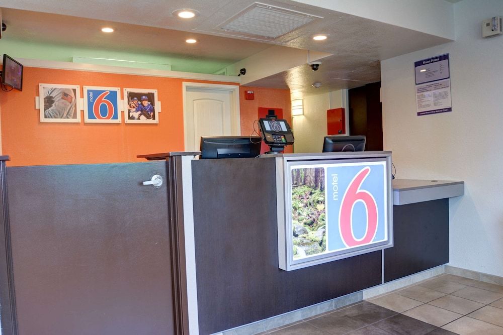 Motel 6 Springfield, OR - Eugene North 2