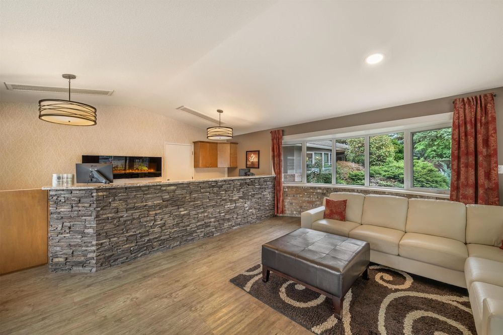 Best Western Sicamous Inn 3
