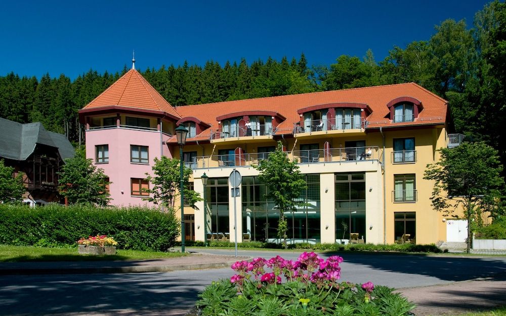 Hotel Habichtstein -1 estrellas en Alexisbad