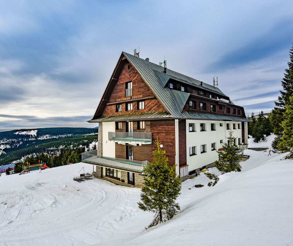 Horský Hotel Friesovy Boudy 4 estrellas en Strážné