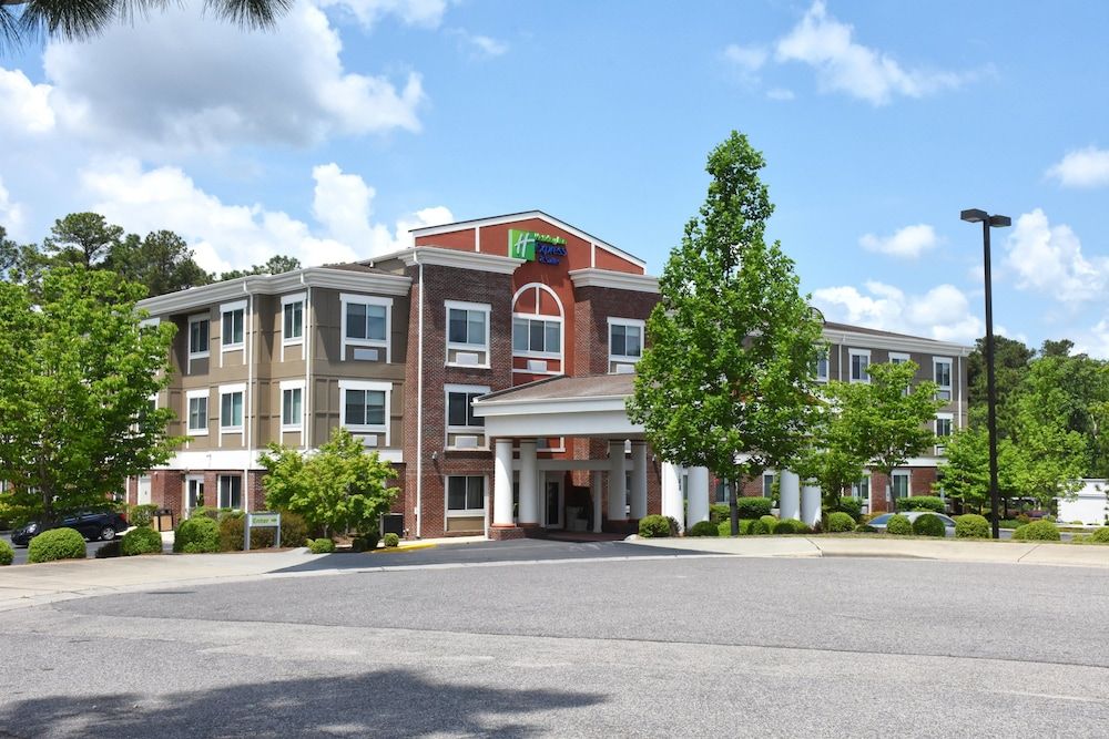Holiday Inn Express Hotel & Suites Southern Pines by IHG 3 estrelas em Southern Pines