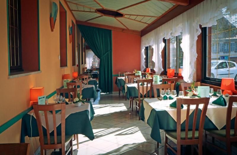 Logis Hostellerie De L'etoile 2 estrellas en Wasselonne
