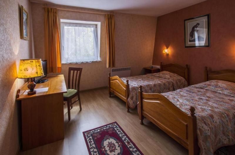 Logis Hostellerie De L'etoile 3