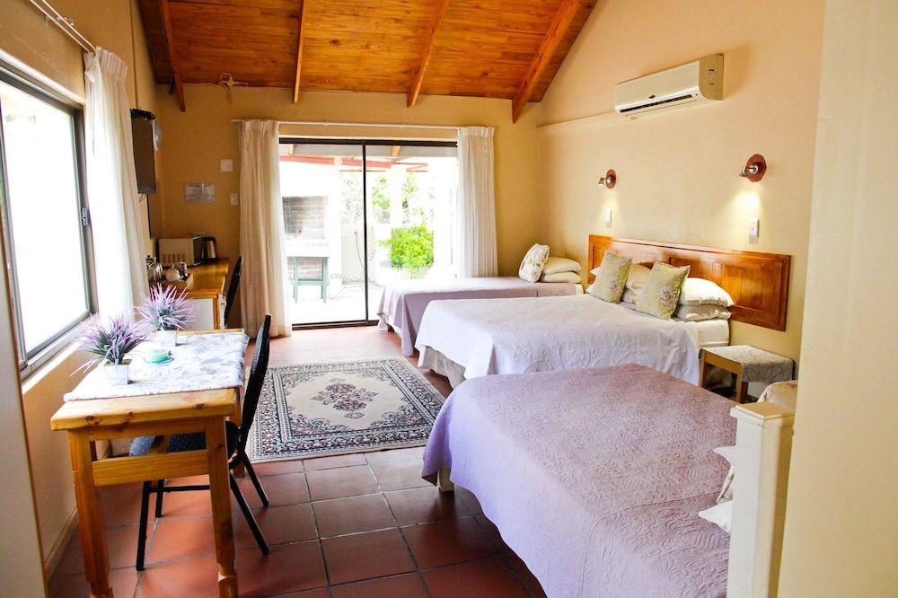 Ikaia River Lodge 3