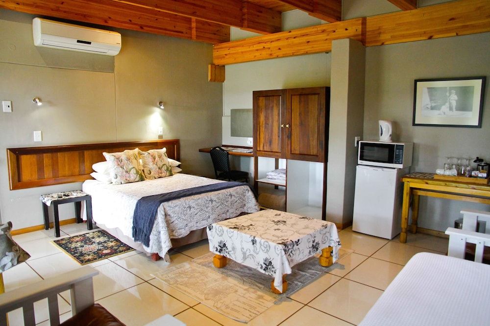 Ikaia River Lodge 2