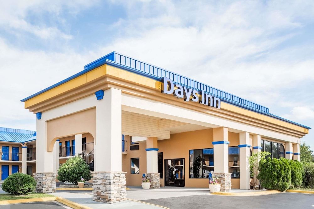 Days Inn by Wyndham Hendersonville 2 estrelas em Hendersonville