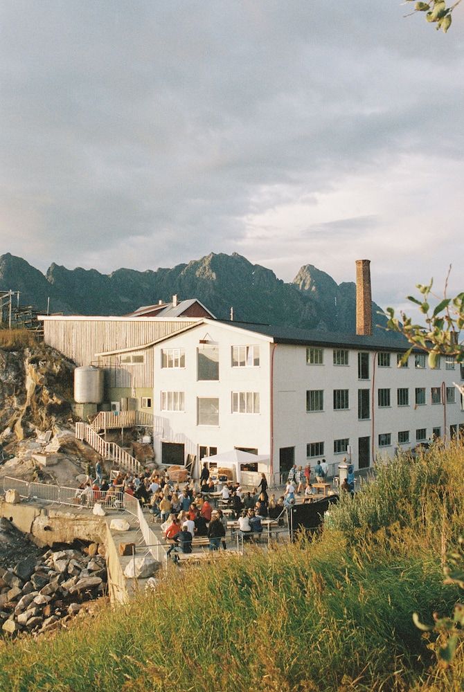 Trevarefabrikken -1 estrellas en Henningsvær