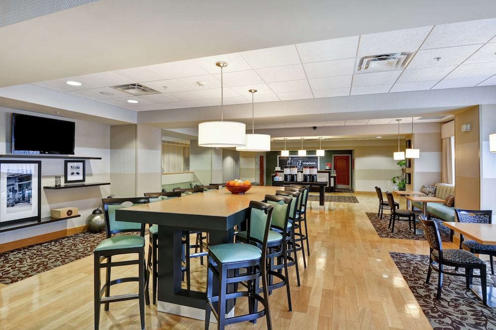 Hampton Inn Tunkhannock 3
