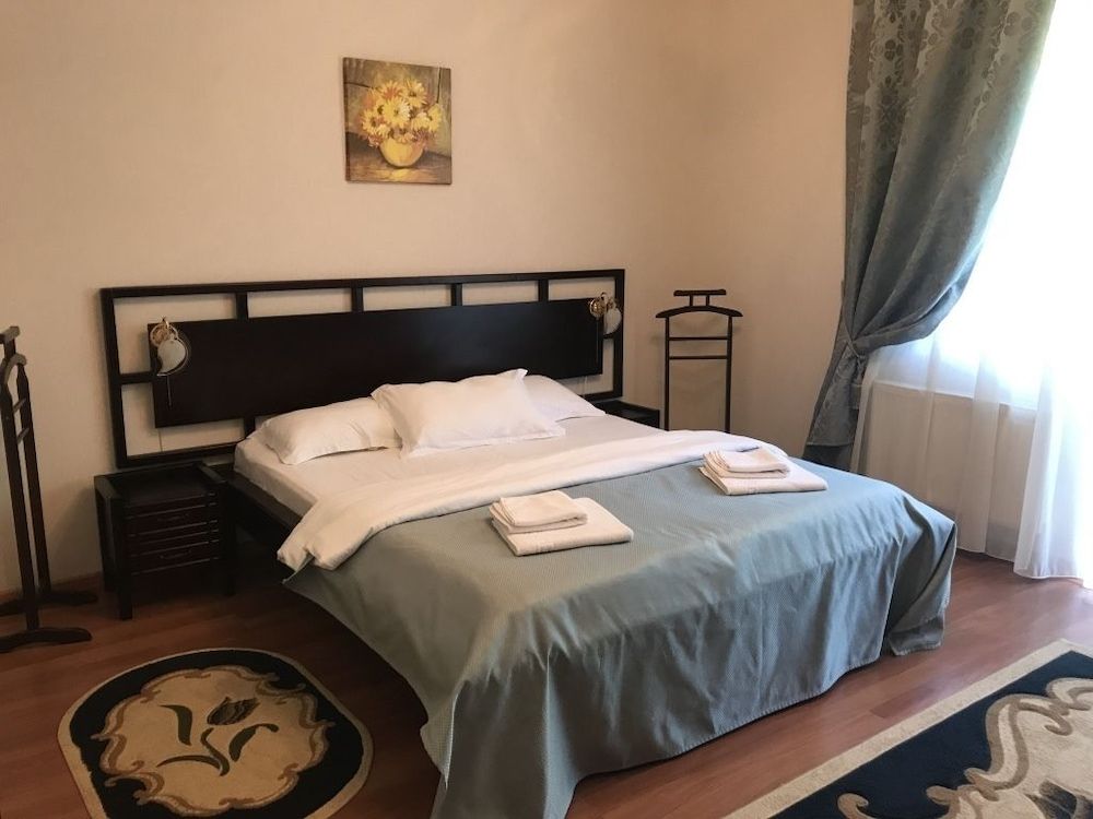 Fantasia Hotel 3