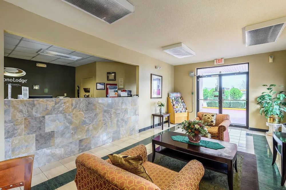 Econo Lodge Athens I-65 3