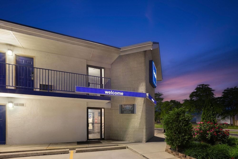 Travelodge by Wyndham Madison Heights MI 2 estrelas em Madison Heights