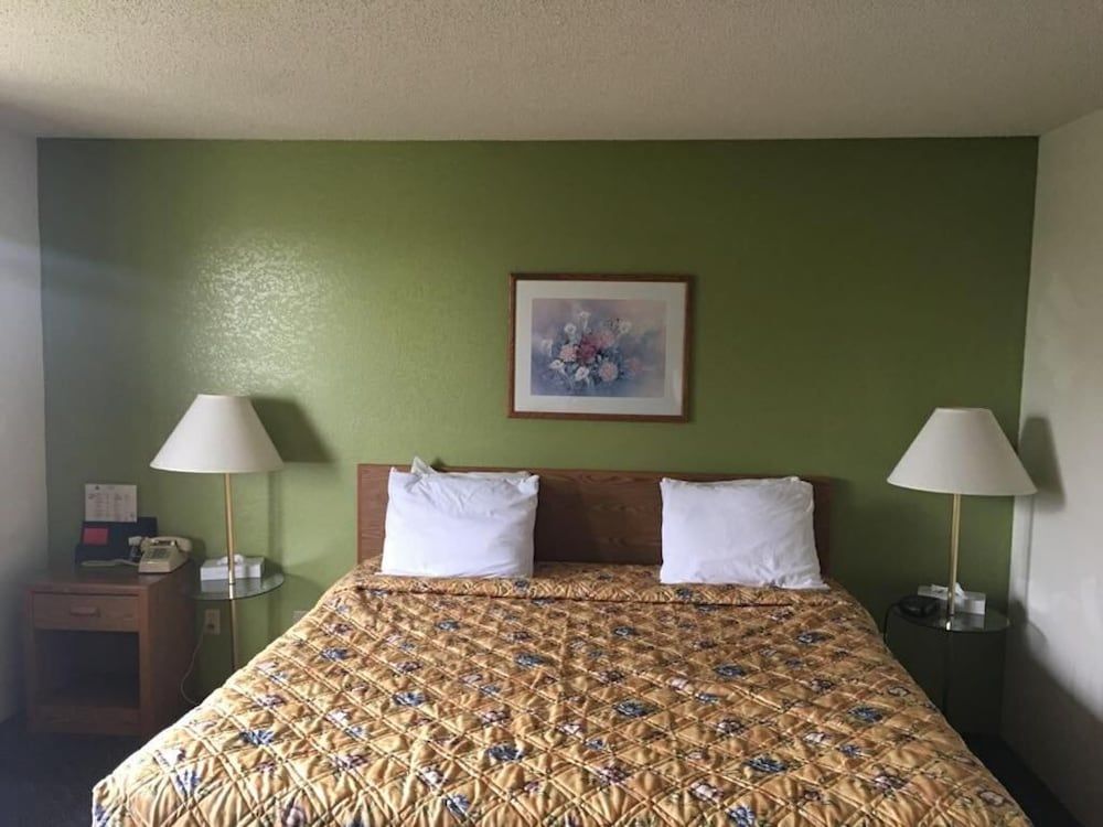 Prairie Rose inn 3