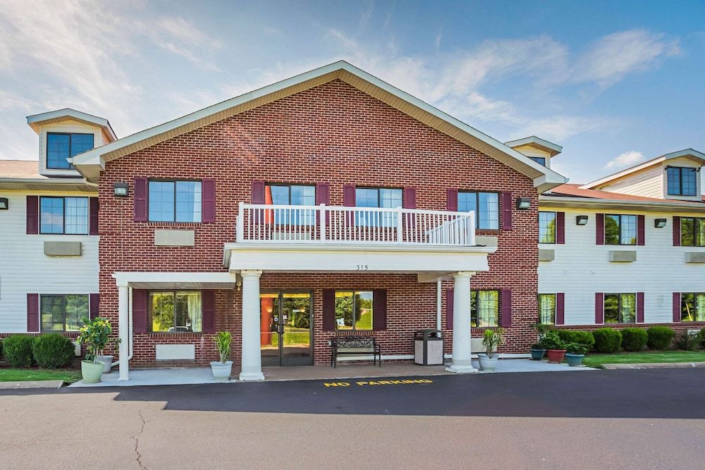 Econo Lodge Inn & Suites Ripley 2 estrellas en Ripley