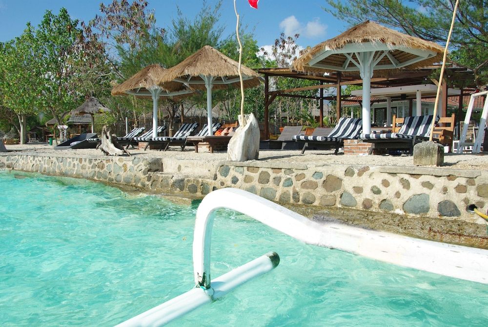 The High Dive Gili Gede -1 estrellas en Gili Gede