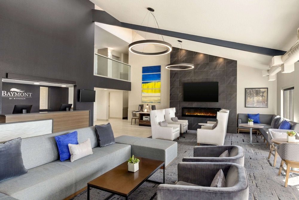 Baymont by Wyndham Owatonna 2