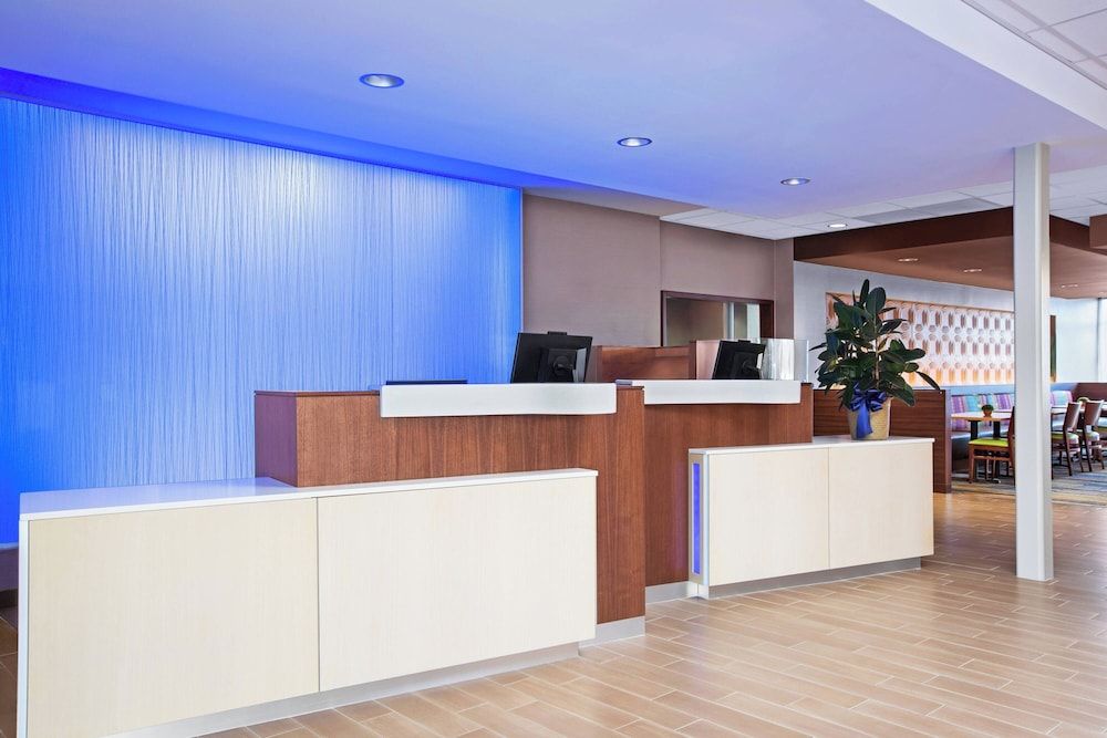 Fairfield Inn & Suites by Marriott Poplar Bluff 2