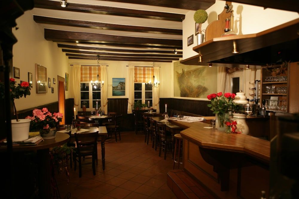 Nassauer Hof Hotel & Weinwirtschaft 2