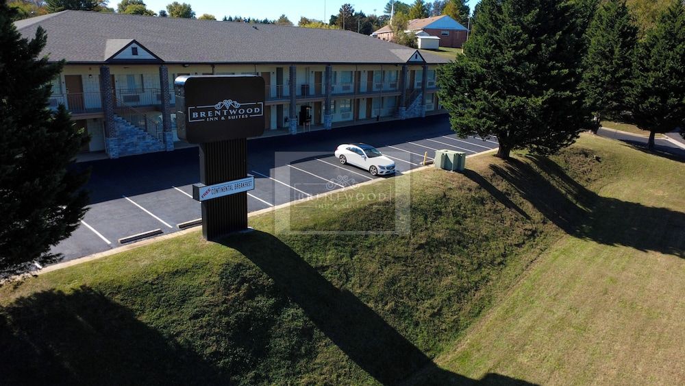 Brentwood Inn & Suites 2 estrellas en Lynchburg