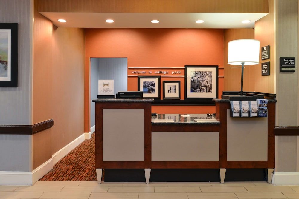 Hampton Inn College Park 2