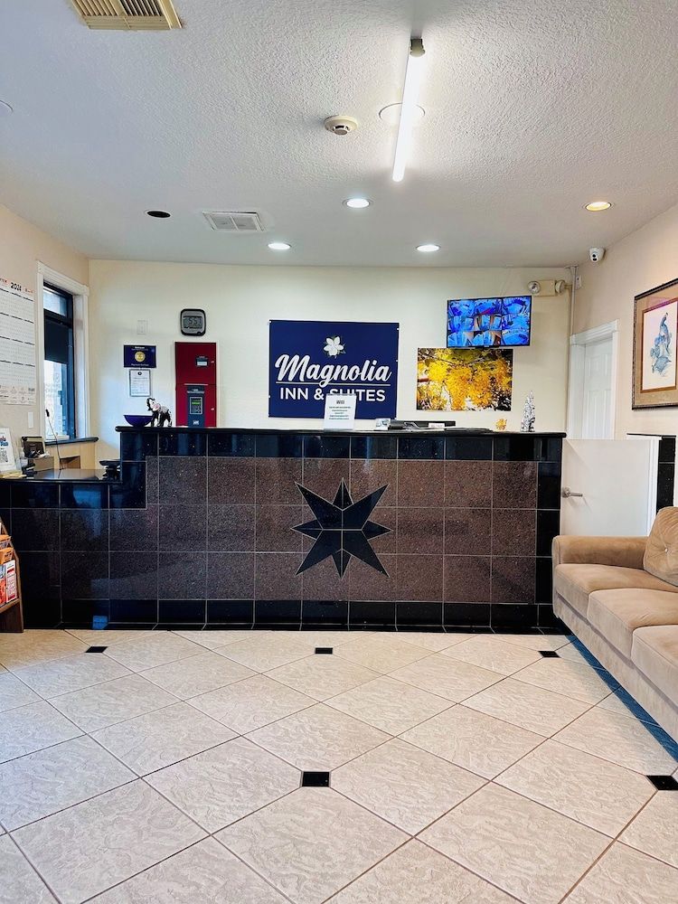 Magnolia Inn And Suites 3
