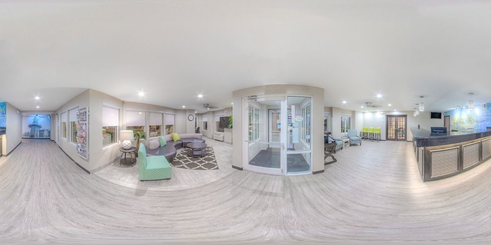 Baymont by Wyndham Pella 3
