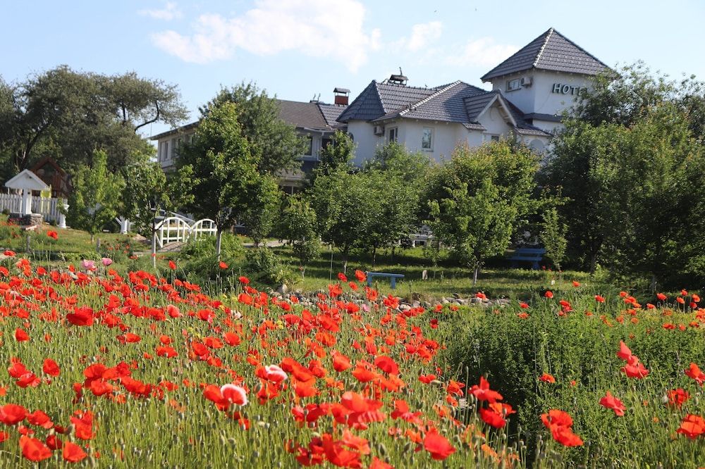 Maison Blanche Ecohouse Mytnitsa -1 estrellas en Mytnitsa