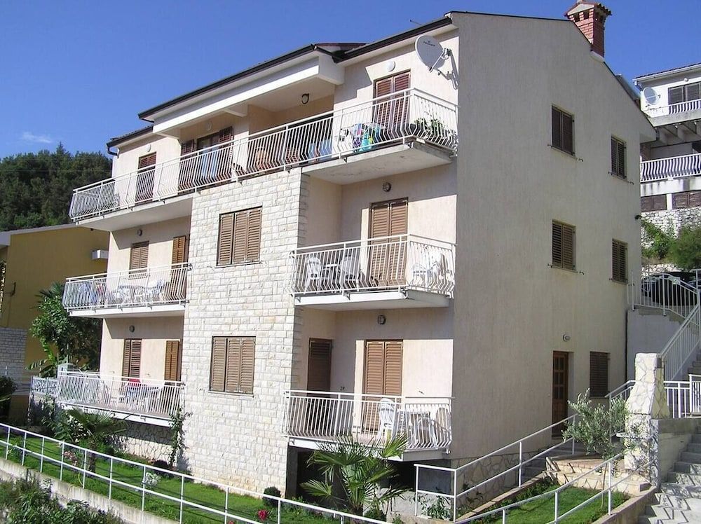 Villa Adria 3 estrelas em Rabac