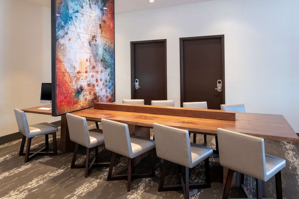 Hyatt Place Detroit Royal Oak 2