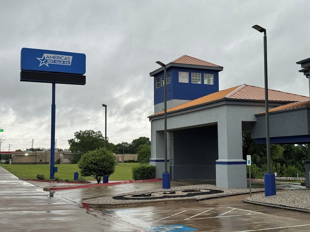 Americas Best Value Inn & Suites Haltom City Ft. Worth 2 estrelas em Haltom City