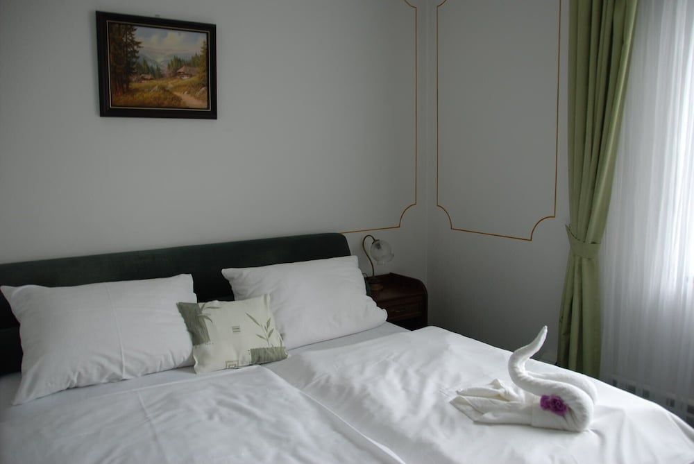 Zámeček pod hradem - hotel 3