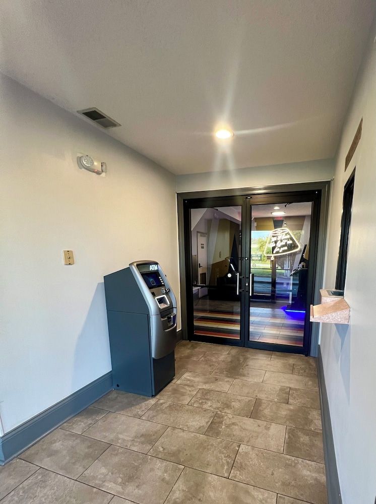 Motel 6 Jeffersonville, In - Louisville 2