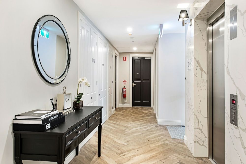 Manhattan Apartments - Caulfield North 3