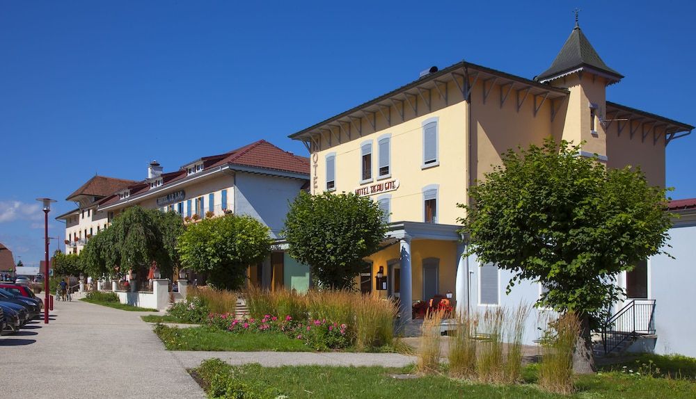 Hotel beau site 2 estrellas en Malbuisson