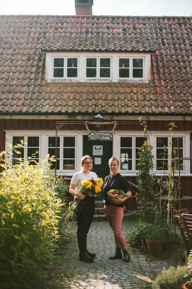 Vallåsens Värdshus - Hostel -1 estrellas en Våxtorp