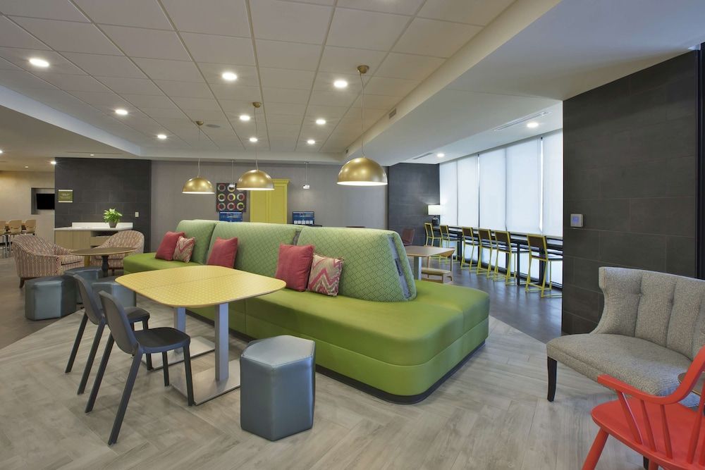 Home2 Suites by Hilton Holland 2
