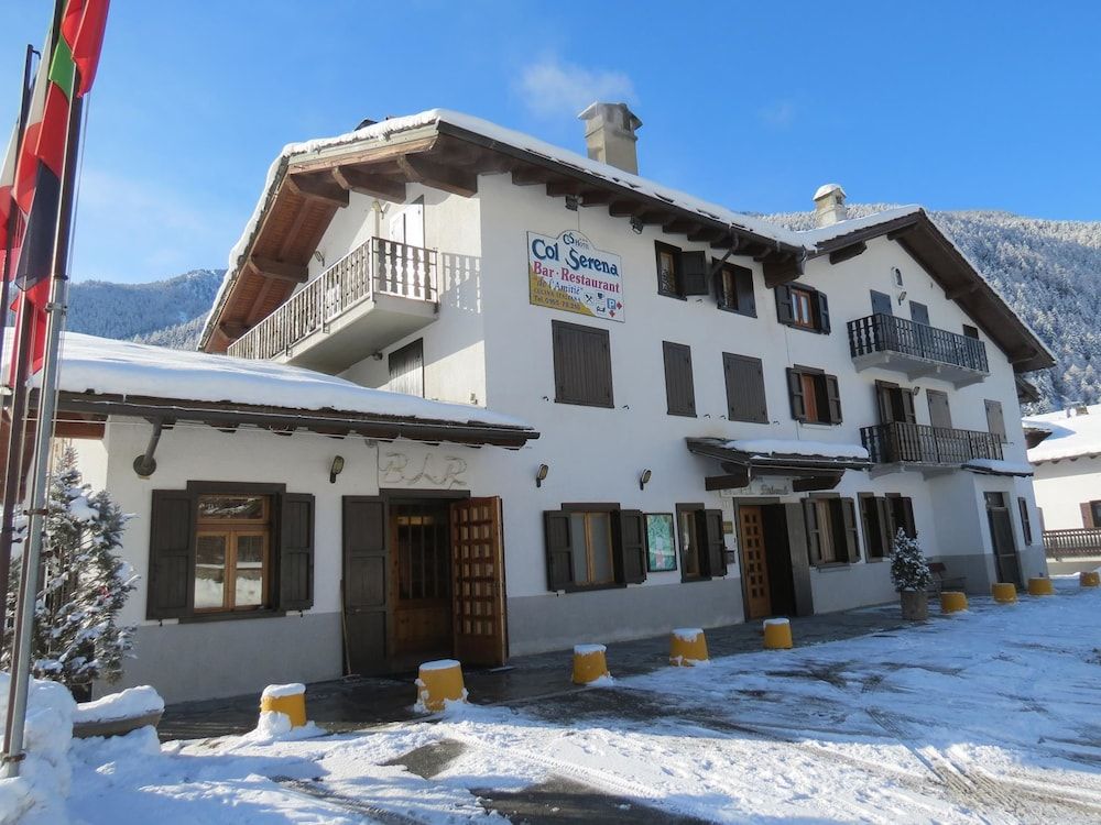 Hotel Col Serena 3 estrellas en Etroubles