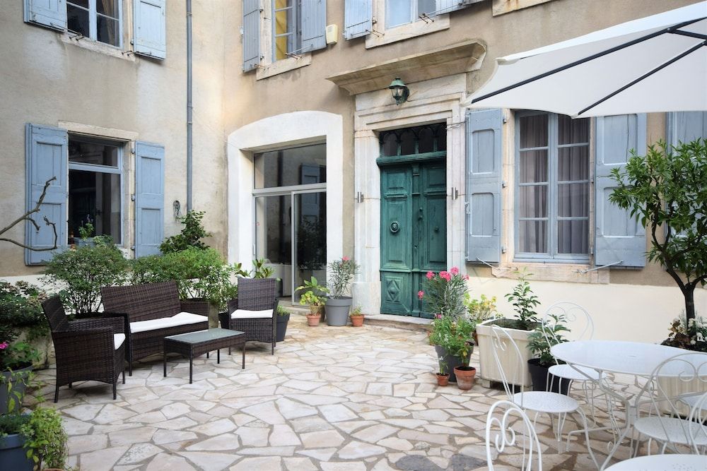 Maison De L'Aguze -1 estrellas en Saint-Pons